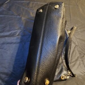 Micheal kohrs hand bag